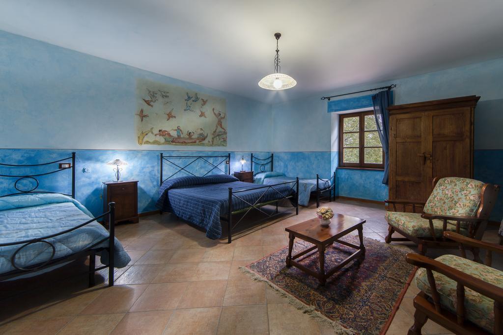 Bio Agriturismo Aia Del Tufo Sorano Kültér fotó
