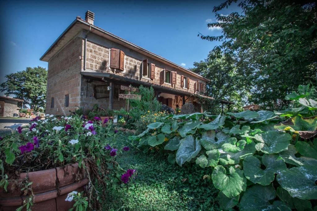 Bio Agriturismo Aia Del Tufo Sorano Kültér fotó